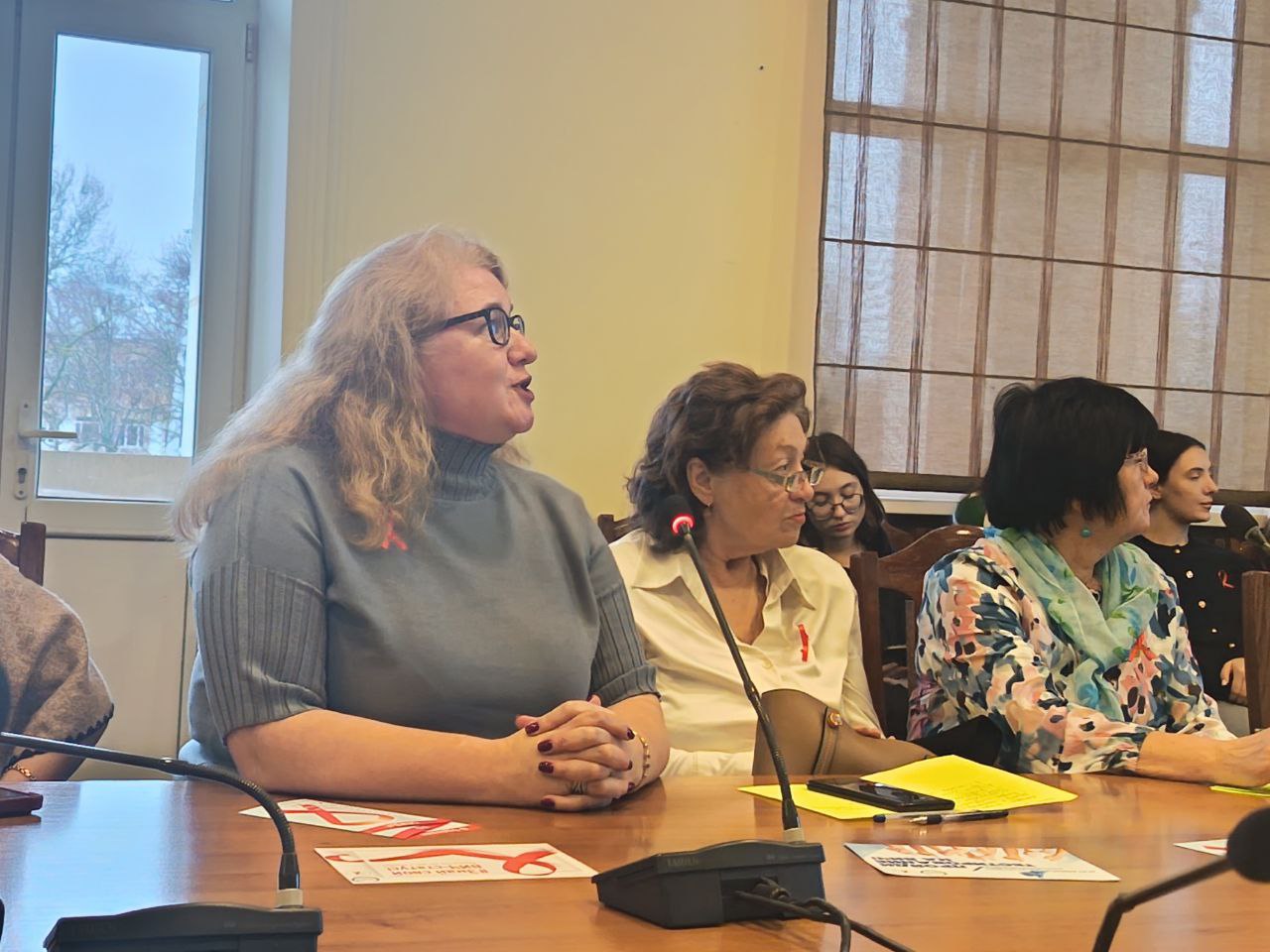 photo 5294038133311738208 y