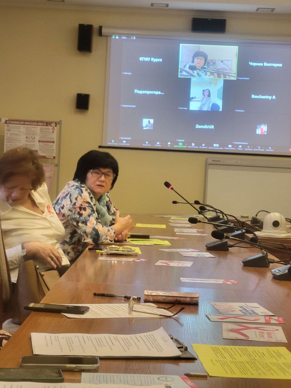 photo 5296772356737012387 y