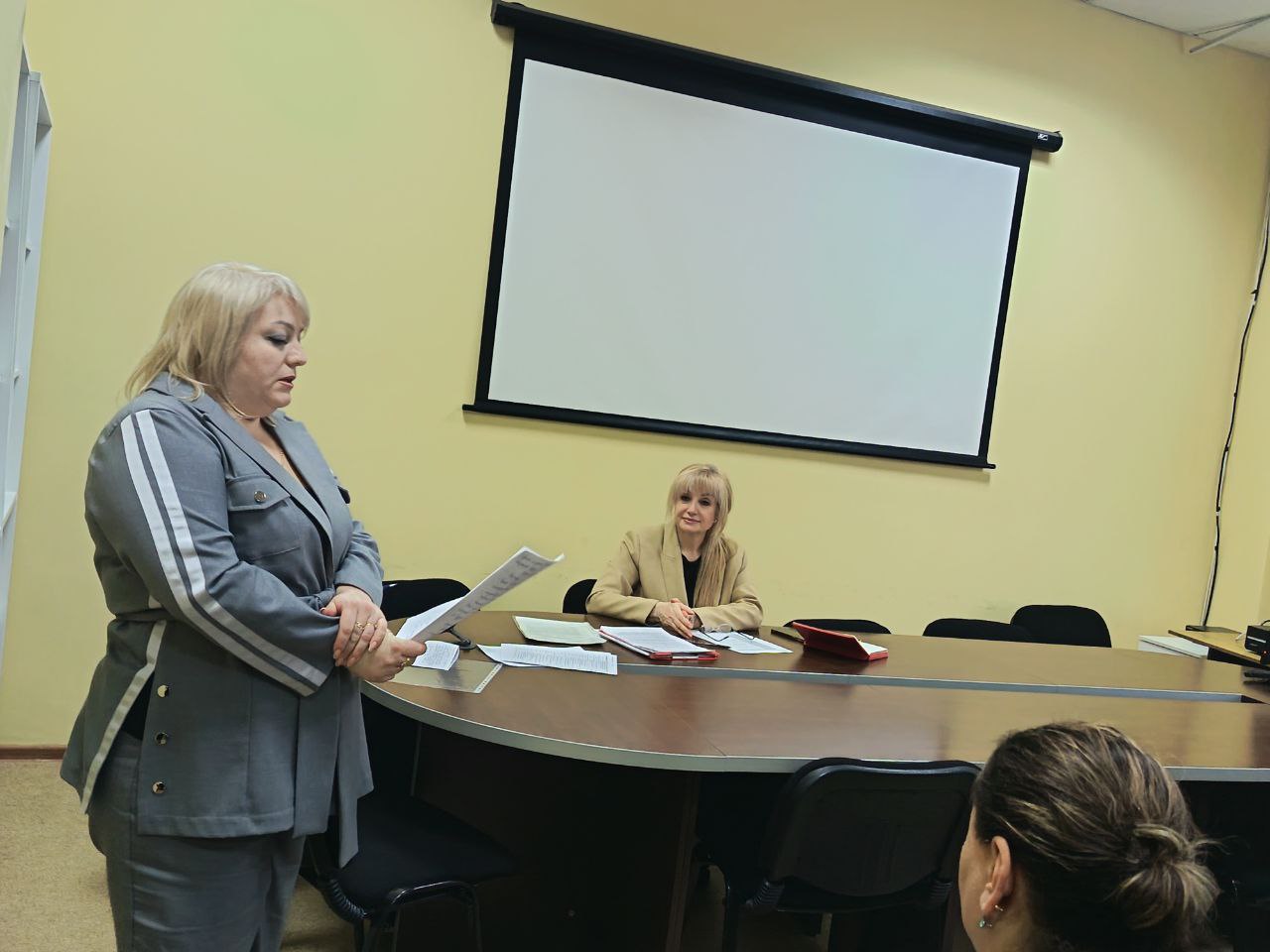 photo 5265035907083997688 y